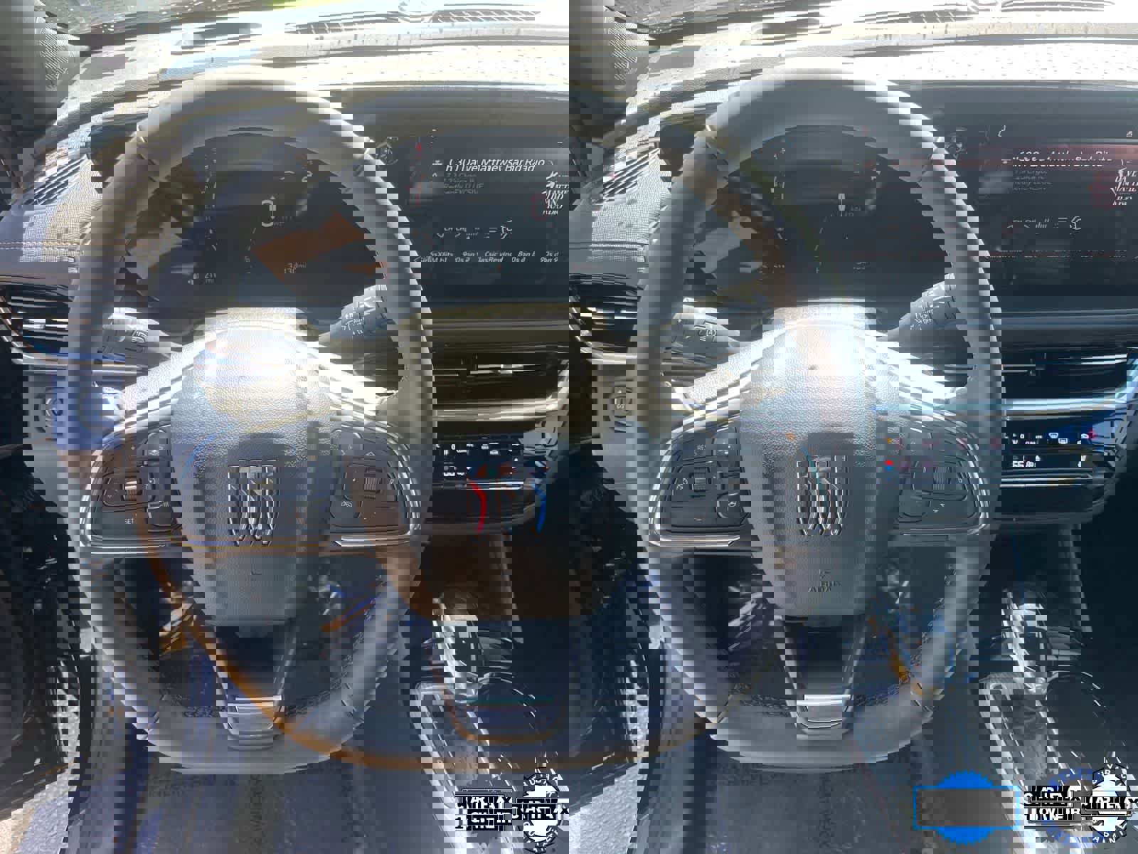 Used 2025 Buick Envista Avenir image 13