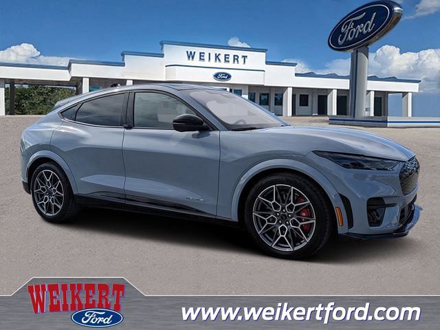 Certified 2025 Ford Mustang Mach-E GT image 1