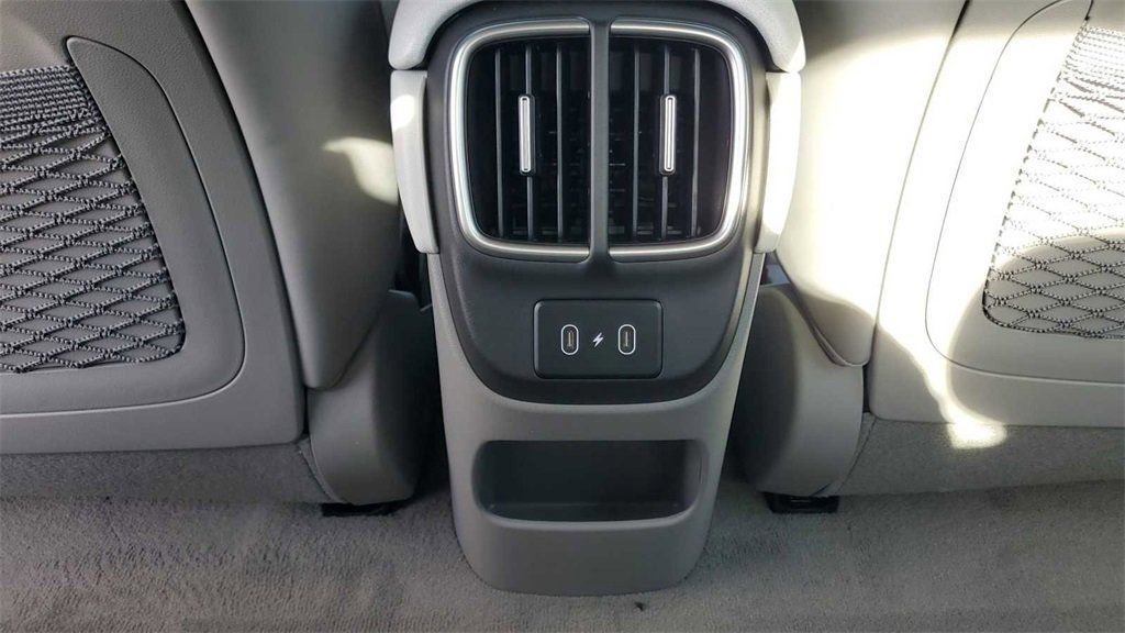 New 2025 Hyundai Ioniq 6 SEL image 16