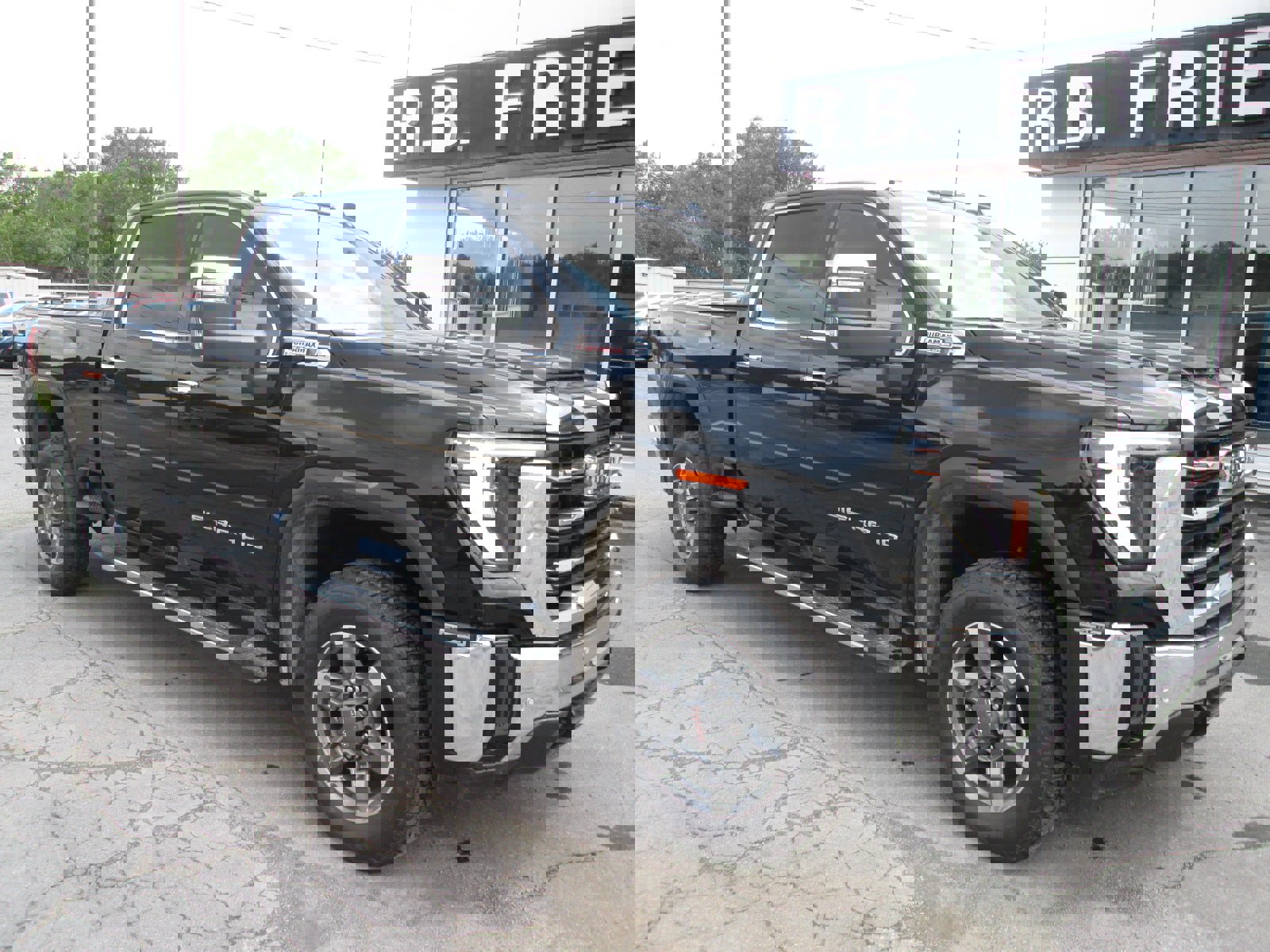 New 2025 GMC Sierra 2500 SLT w/ SLT Premium Package image 7