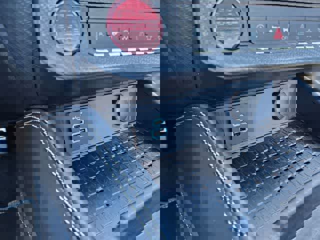 Used 2024 Ford Mustang GT Premium image 31