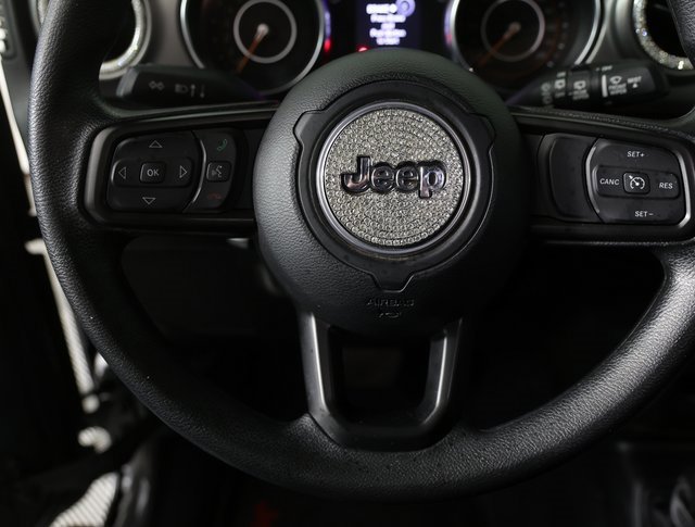 Used 2022 Jeep Wrangler Sport image 12