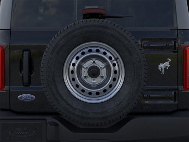 New 2025 Ford Bronco 2-Door image 24