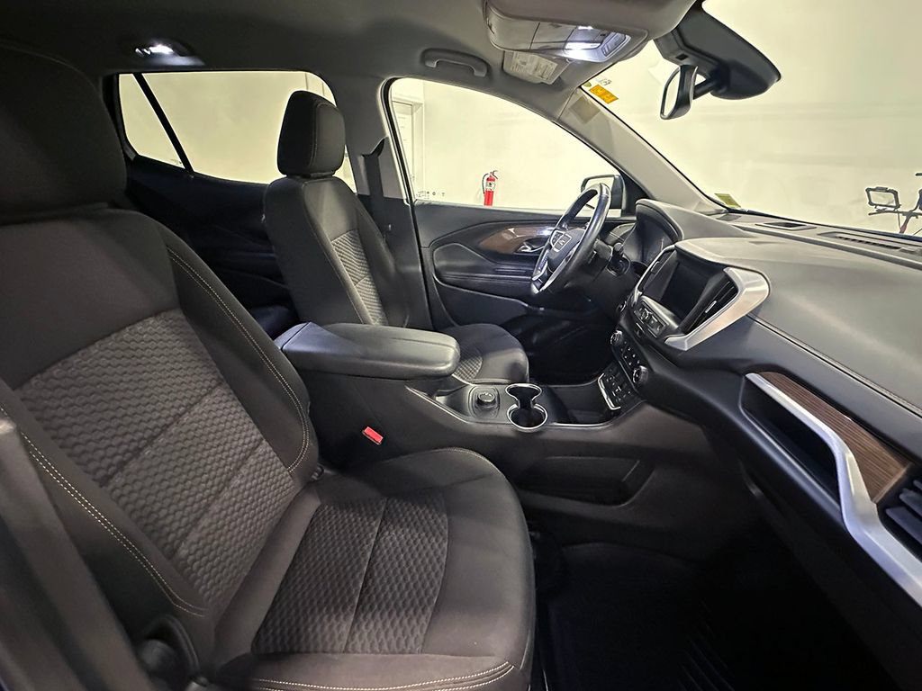 Used 2020 GMC Terrain SLE FWD image 26