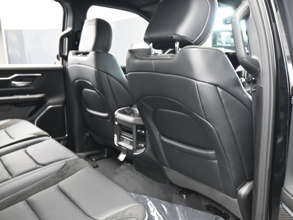 Used 2026 RAM 1500 Laramie w/ Night Edition AWD/4WD image 34