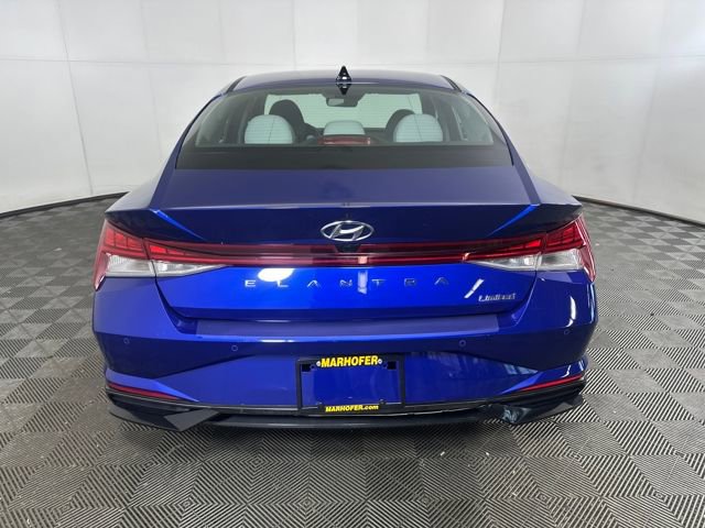 Used 2023 Hyundai Elantra Limited image 4