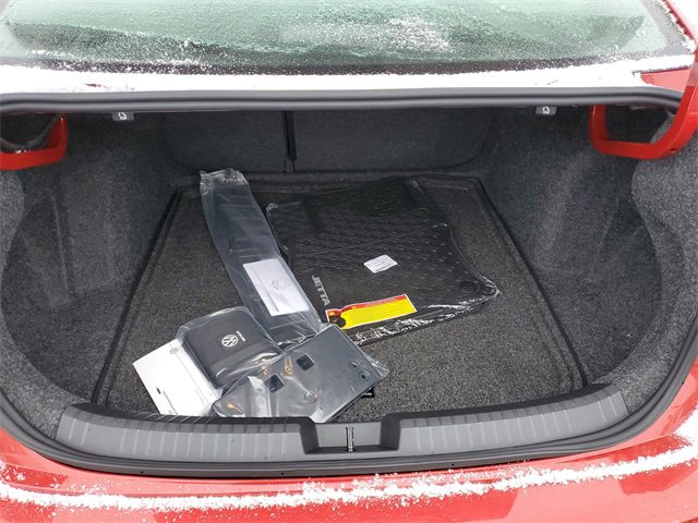 New 2026 Volkswagen Jetta SE image 7