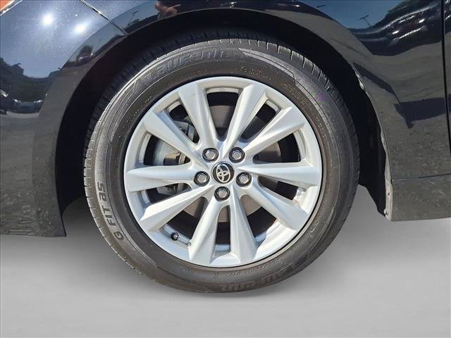Used 2023 Toyota Corolla SE w/ SE Premium Package FWD image 23