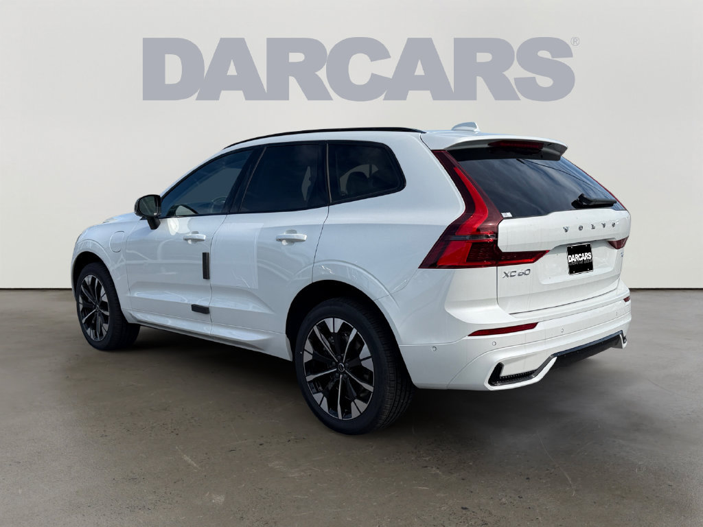 New 2026 Volvo XC60 T8 Ultra w/ Climate Package AWD/4WD image 3