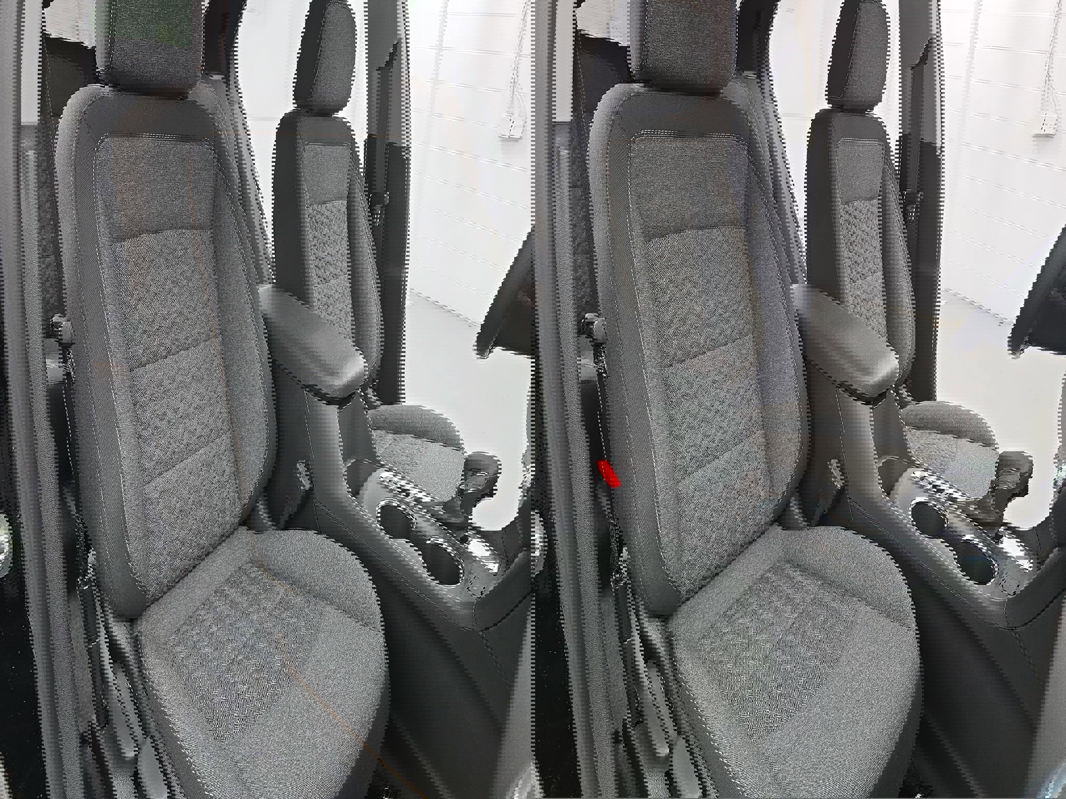 Used 2024 Chevrolet Equinox LT image 10