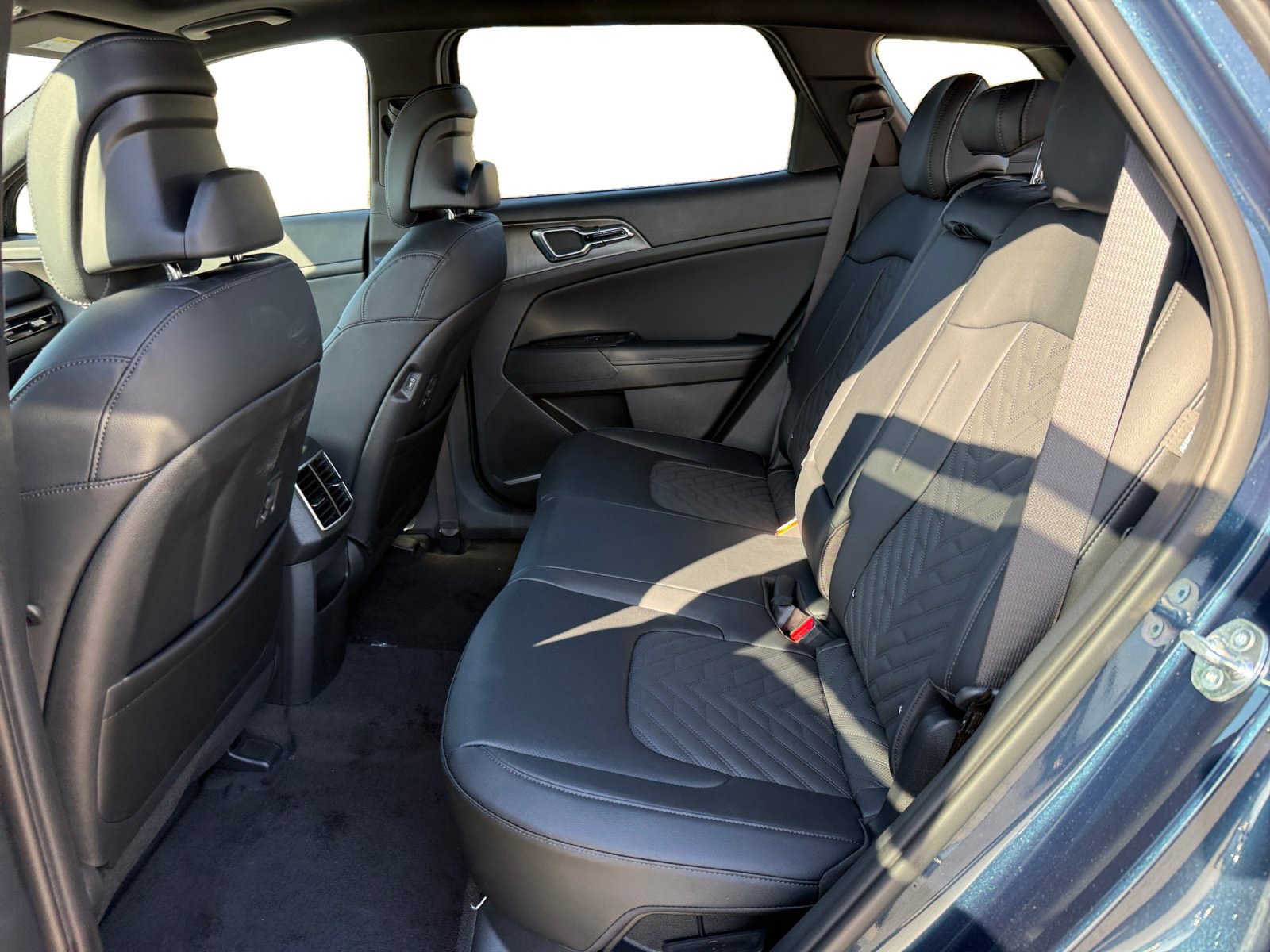New 2026 Kia Sportage X-Line AWD/4WD image 16
