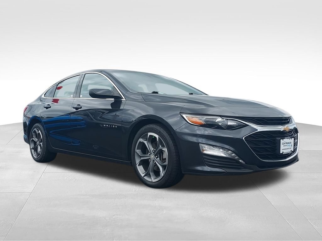 Used 2023 Chevrolet Malibu LT FWD image 2