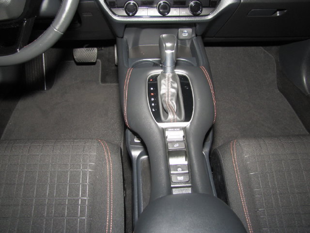 Certified 2023 Honda HR-V Sport image 37