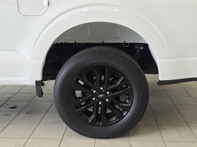 Used 2025 Ford F150 Lariat AWD/4WD image 16