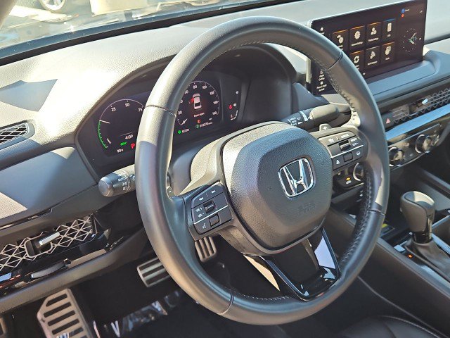 Used 2025 Honda Accord Sport image 11