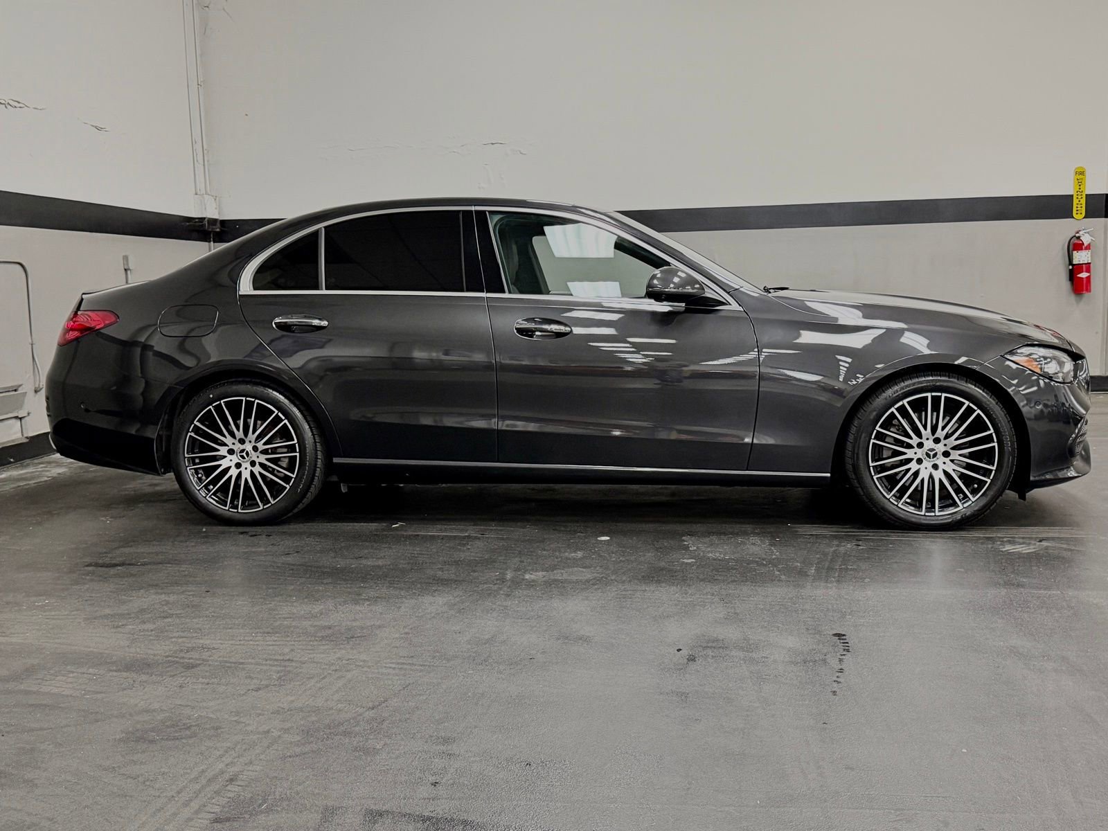 Used 2023 Mercedes-Benz C 300 Sedan w/ Exclusive Trim Package image 5