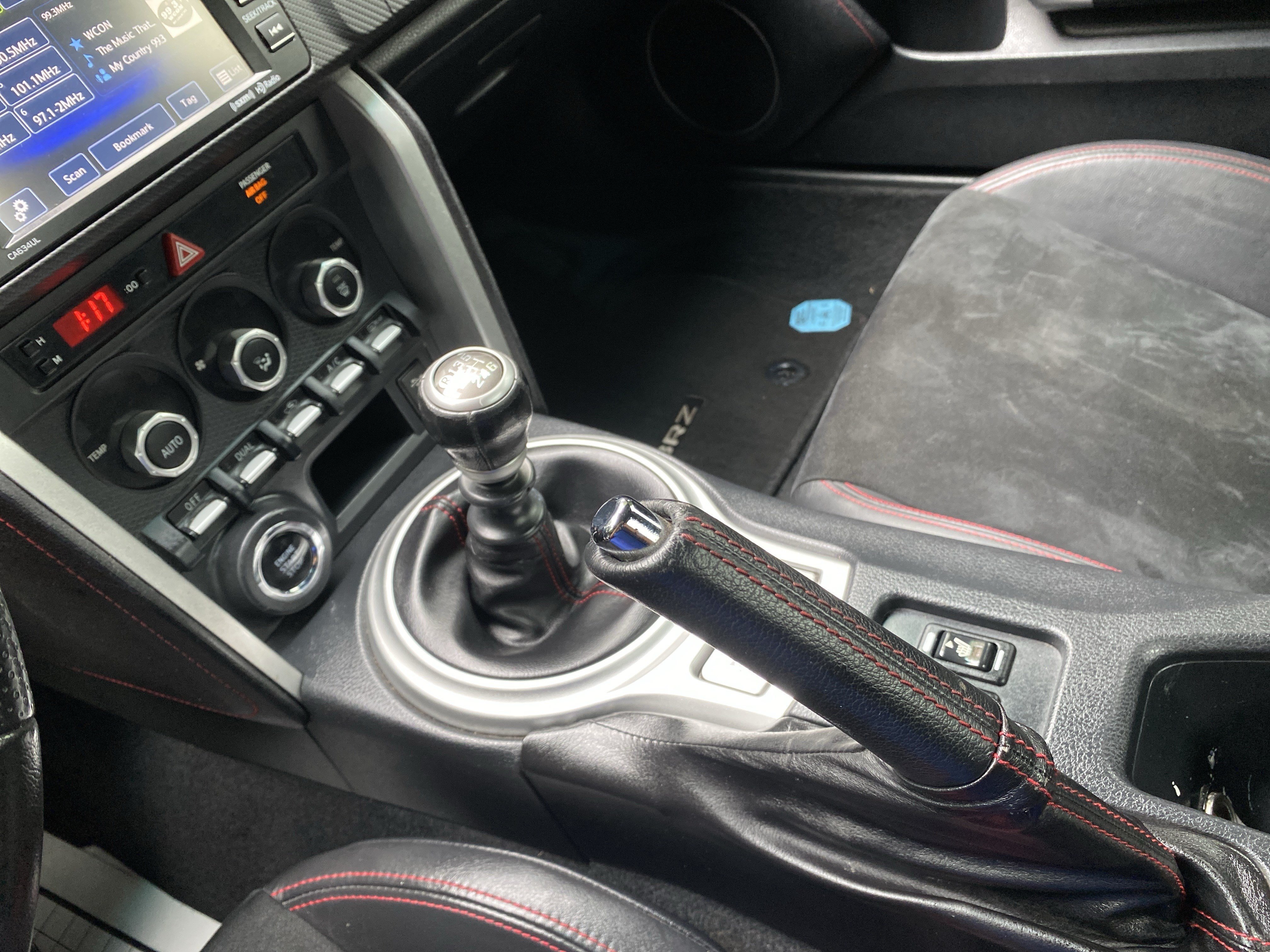 Used 2016 Subaru BRZ Limited w/ Popular Package #6 RWD image 41