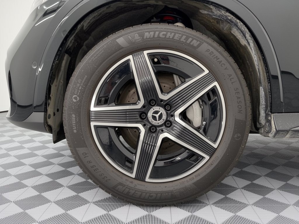 Certified 2026 Mercedes-Benz GLC 300 image 13