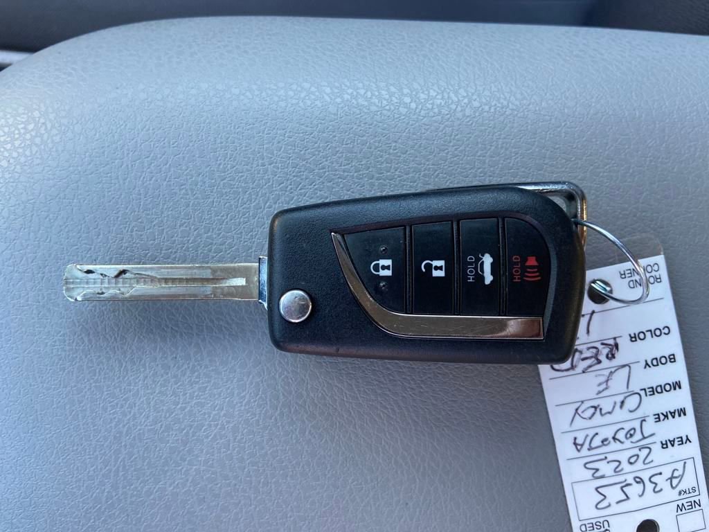 Used 2023 Toyota Camry LE image 28