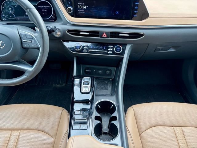 Used 2022 Hyundai Sonata Limited w/ Winter Weather Package image 24