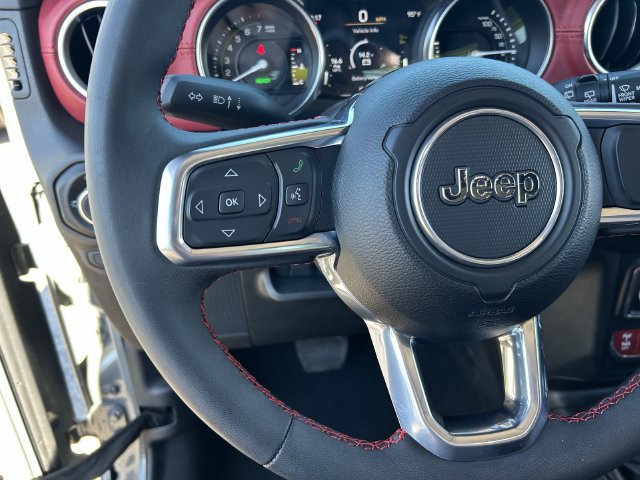 Used 2023 Jeep Wrangler Unlimited Rubicon 4xe AWD/4WD image 25