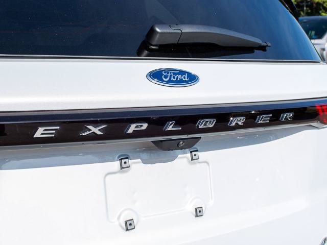 Certified 2025 Ford Explorer Active AWD/4WD image 10