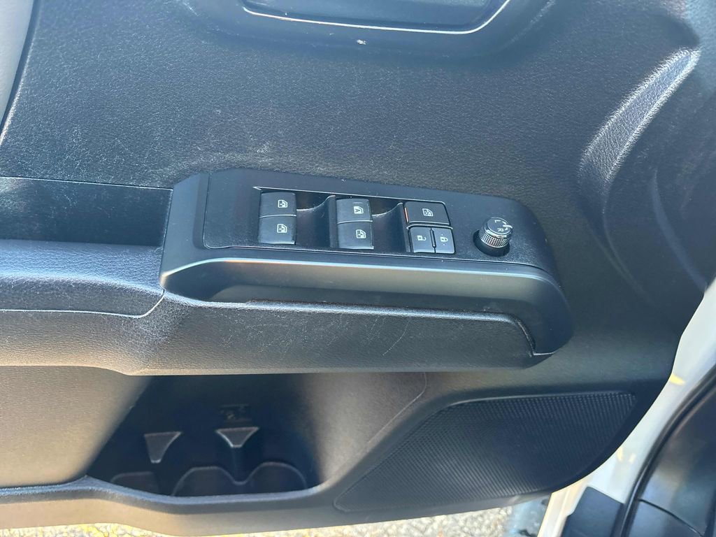 Used 2023 Toyota Tacoma SR w/ SR Convenience Package image 11