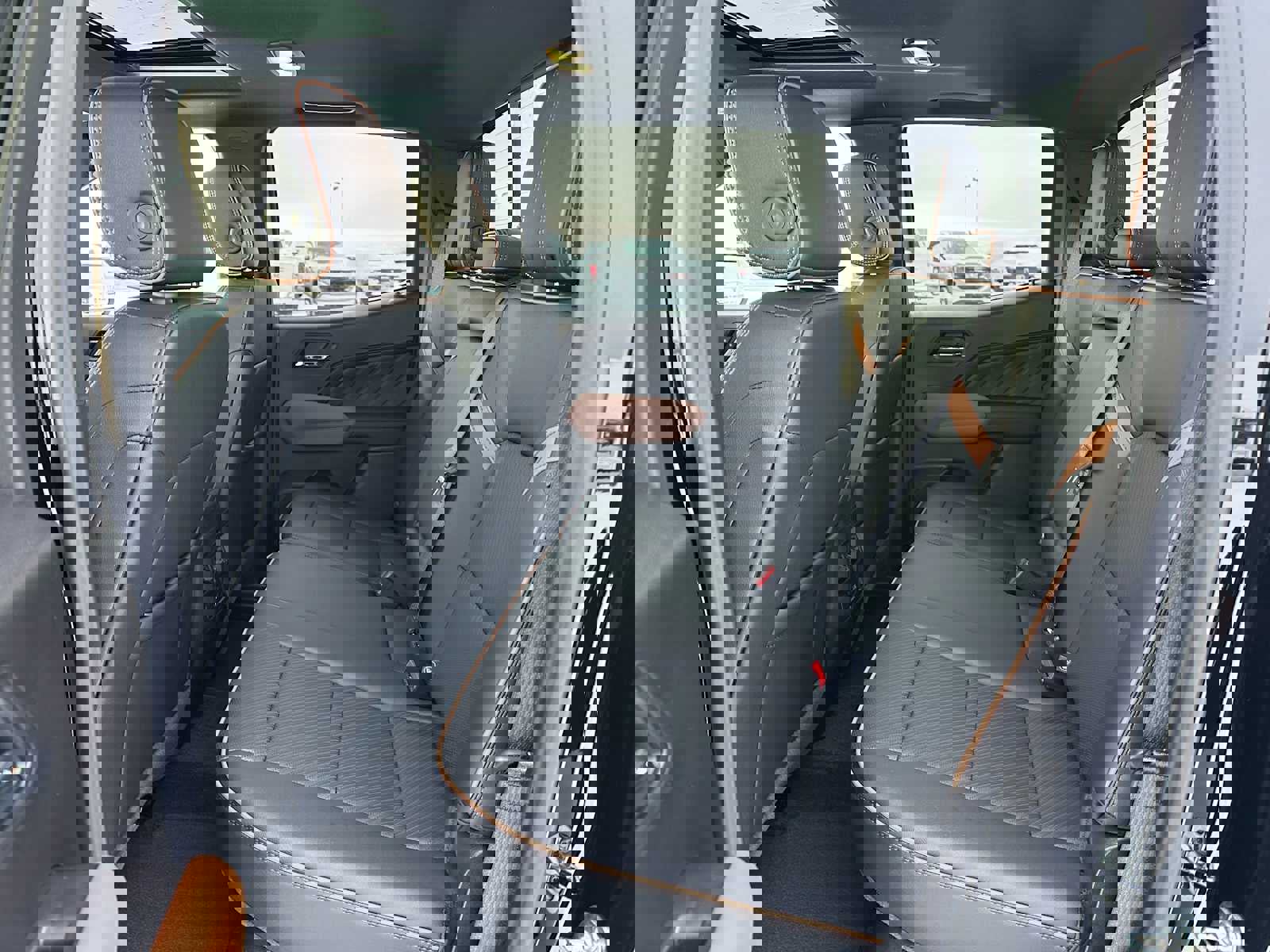 New 2026 GMC Canyon AT4 w/ Technology Plus Package image 16