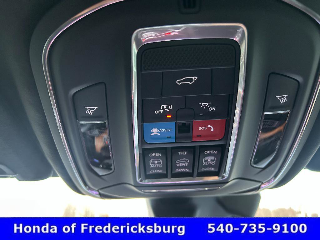 Used 2025 Jeep Grand Cherokee L Summit image 44