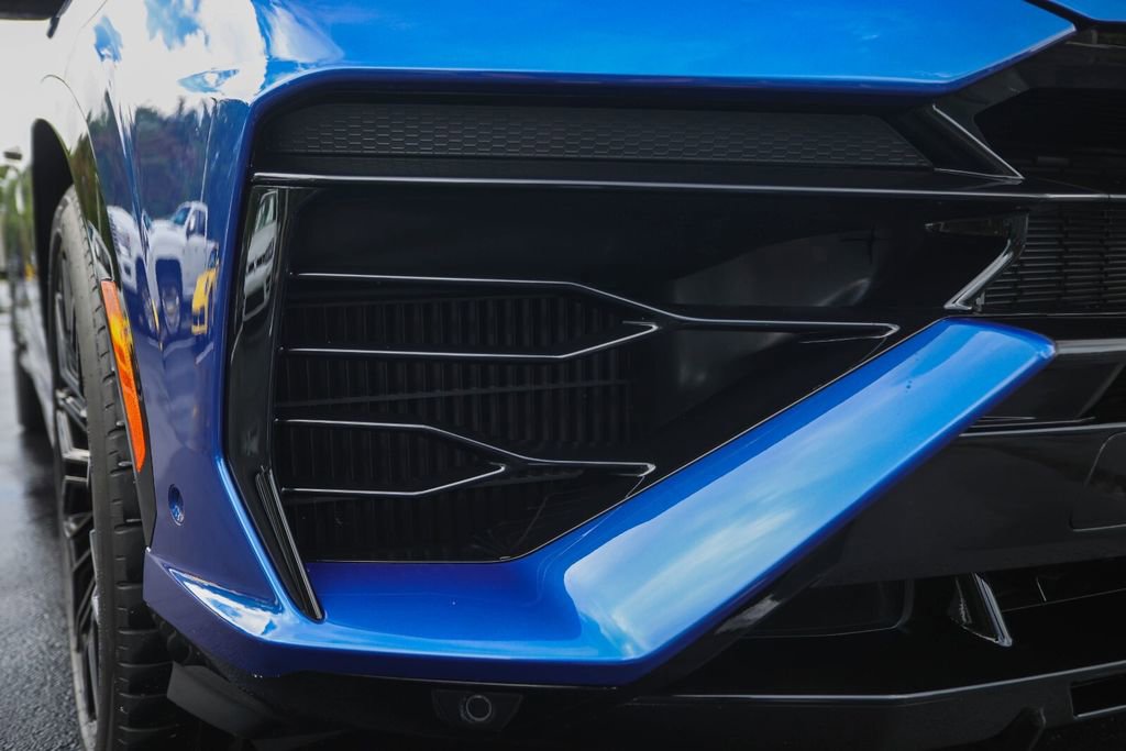 Used 2025 Lamborghini Urus SE AWD/4WD image 11