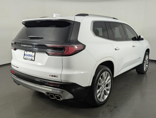 Used 2024 GMC Acadia Denali w/ Super Cruise Package AWD/4WD image 7
