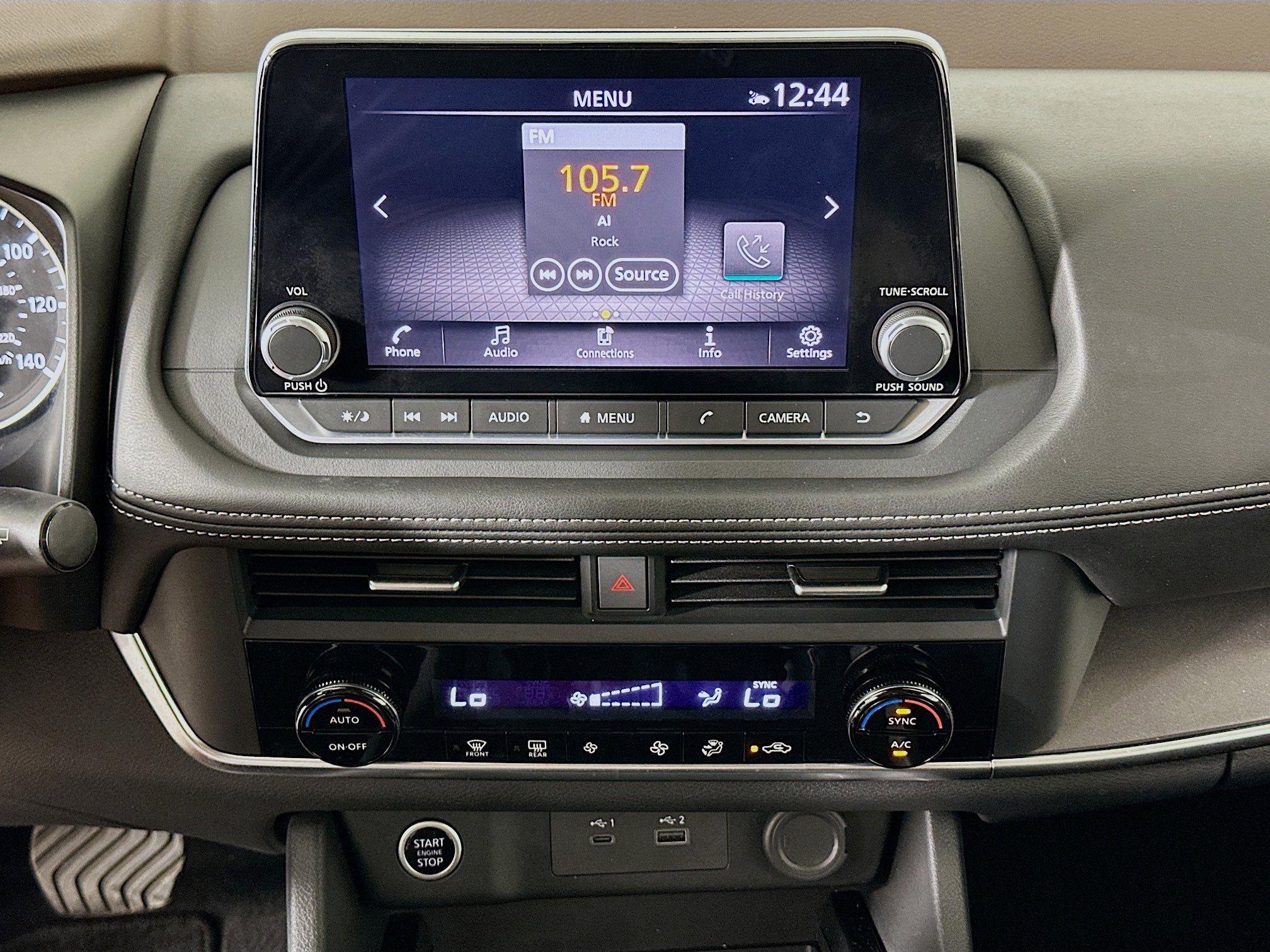 Used 2023 Nissan Rogue SV image 23