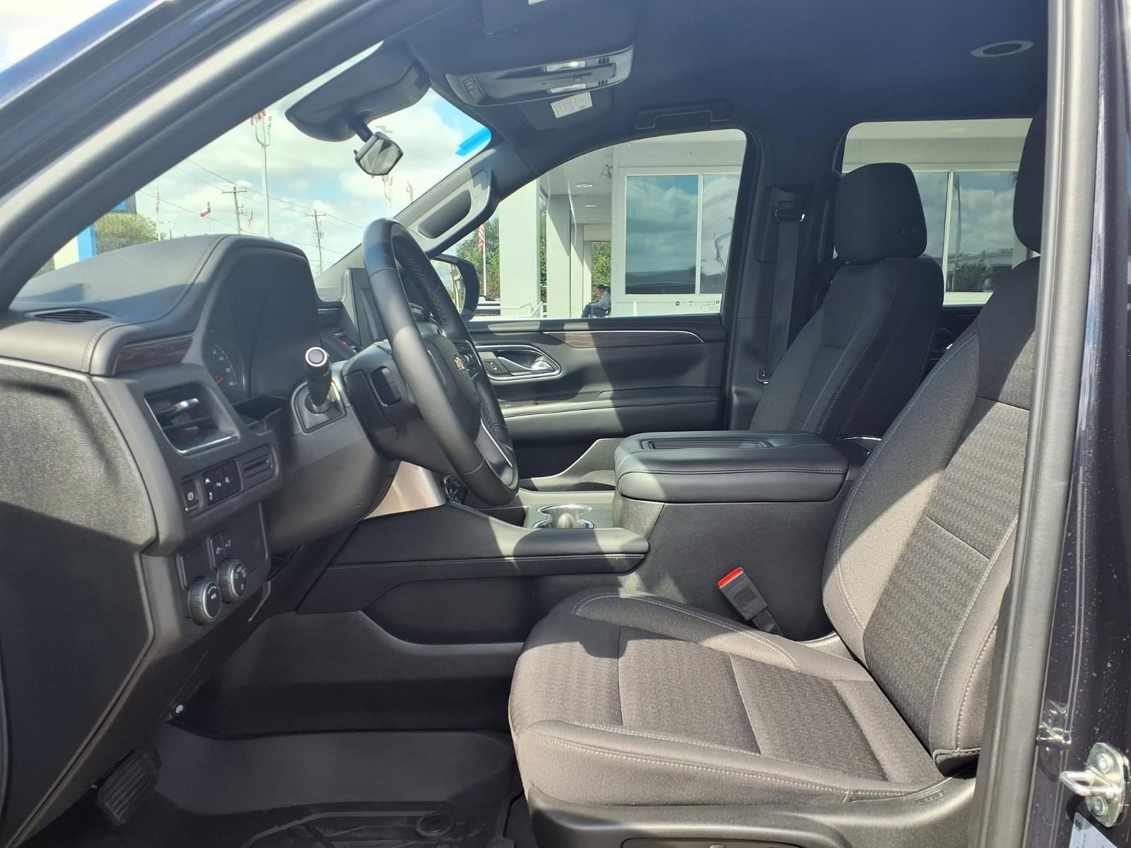 Used 2023 Chevrolet Tahoe LS image 17