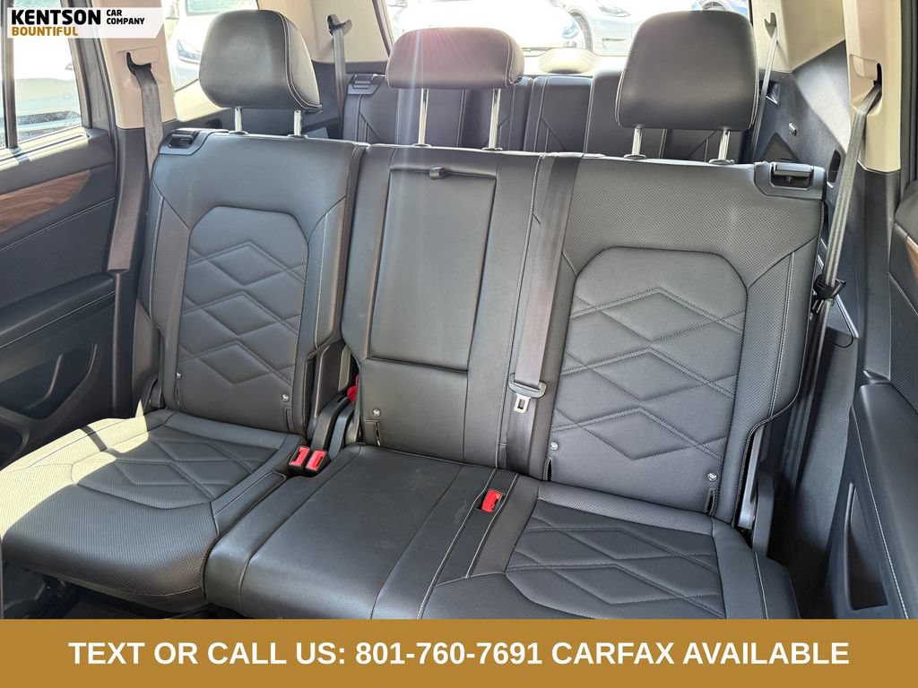 Used 2025 Volkswagen Atlas SE AWD/4WD image 30