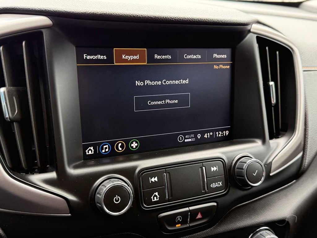Used 2023 GMC Terrain AT4 image 57