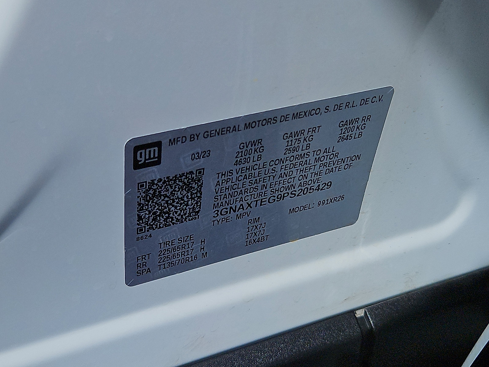 Used 2023 Chevrolet Equinox LT w/ LPO, Floor Liner Package image 27