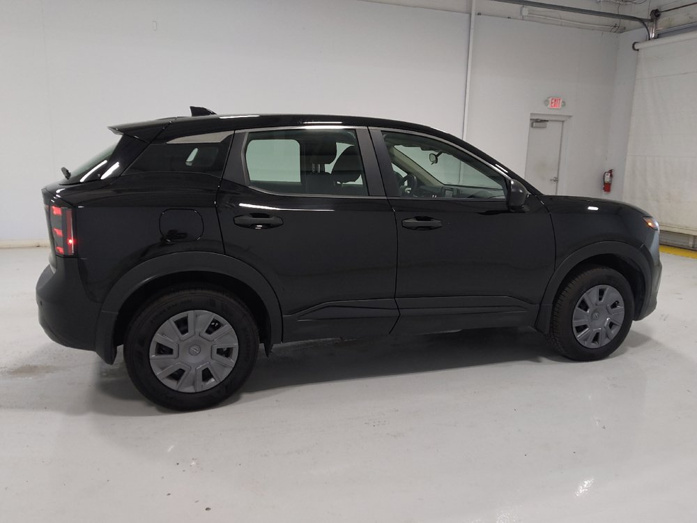 Used 2025 Nissan Kicks S FWD image 10