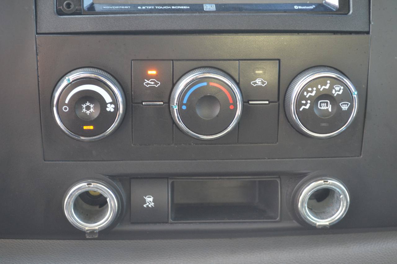 Used 2010 Chevrolet Silverado 2500 W/T AWD/4WD image 17