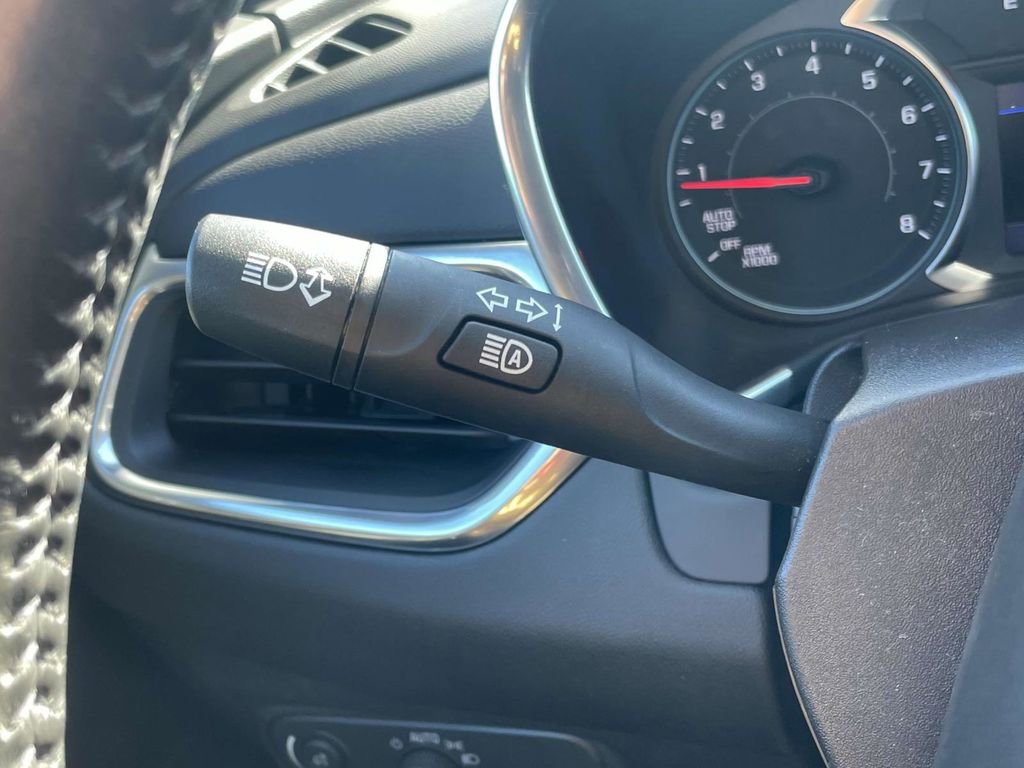 Used 2022 Chevrolet Equinox LT image 33