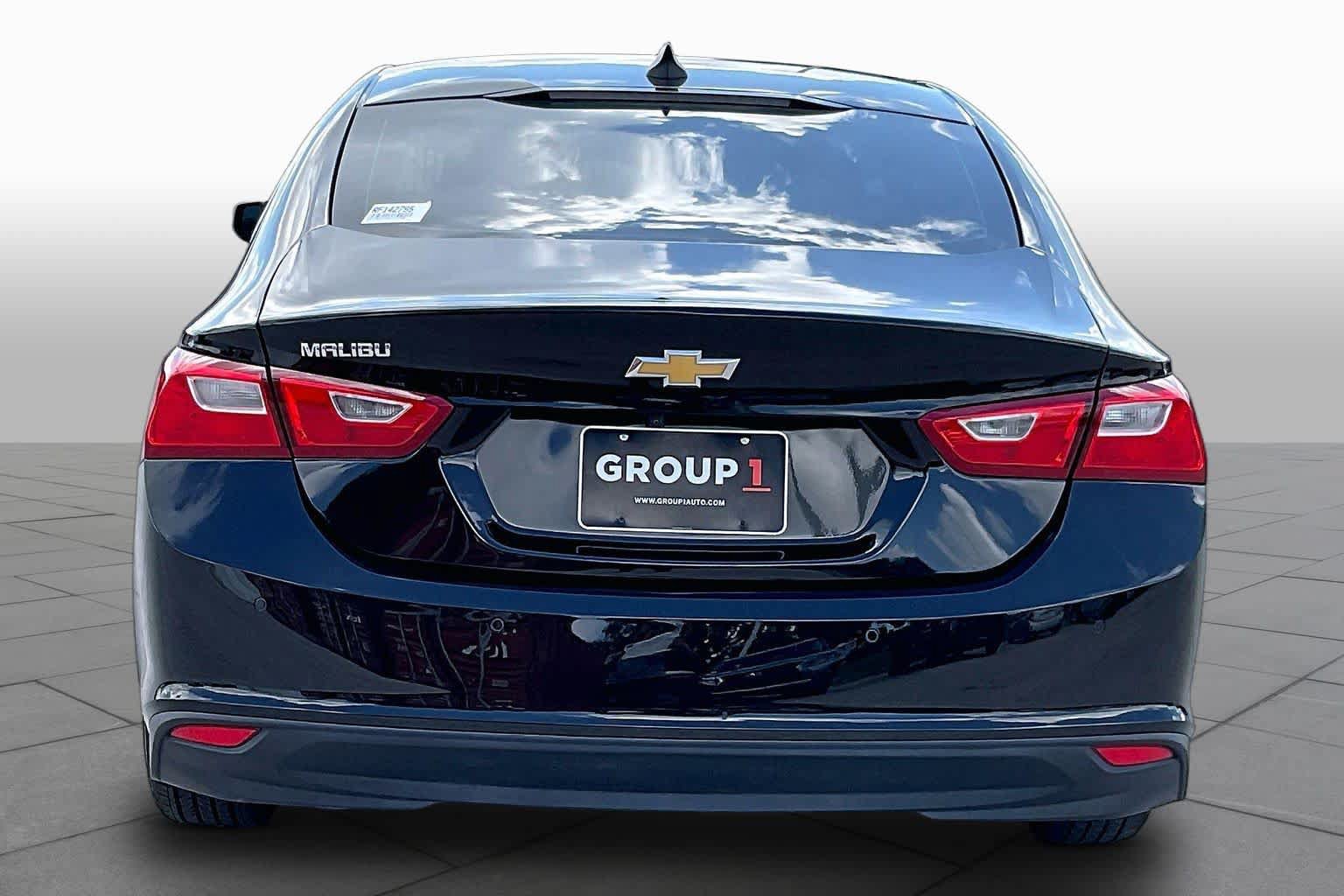 Used 2024 Chevrolet Malibu LS FWD image 5