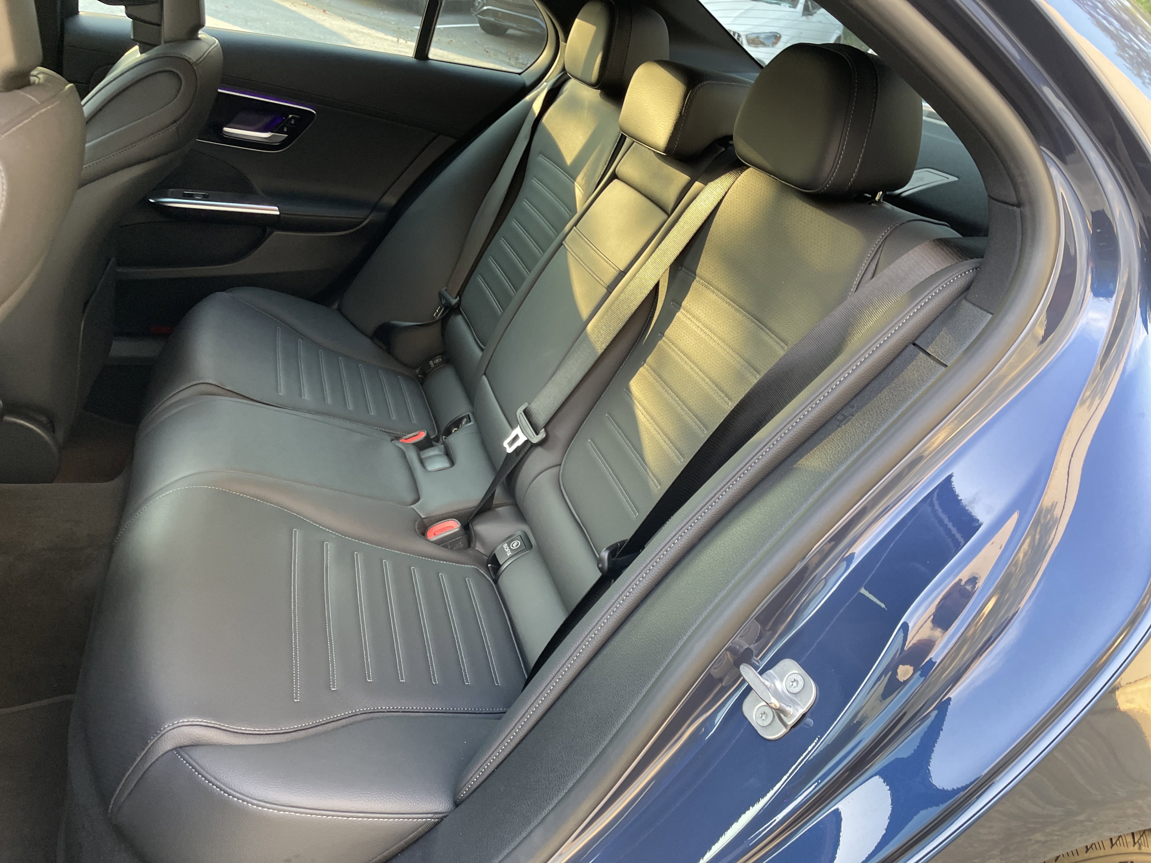 Certified 2025 Mercedes-Benz C 300 Sedan image 40