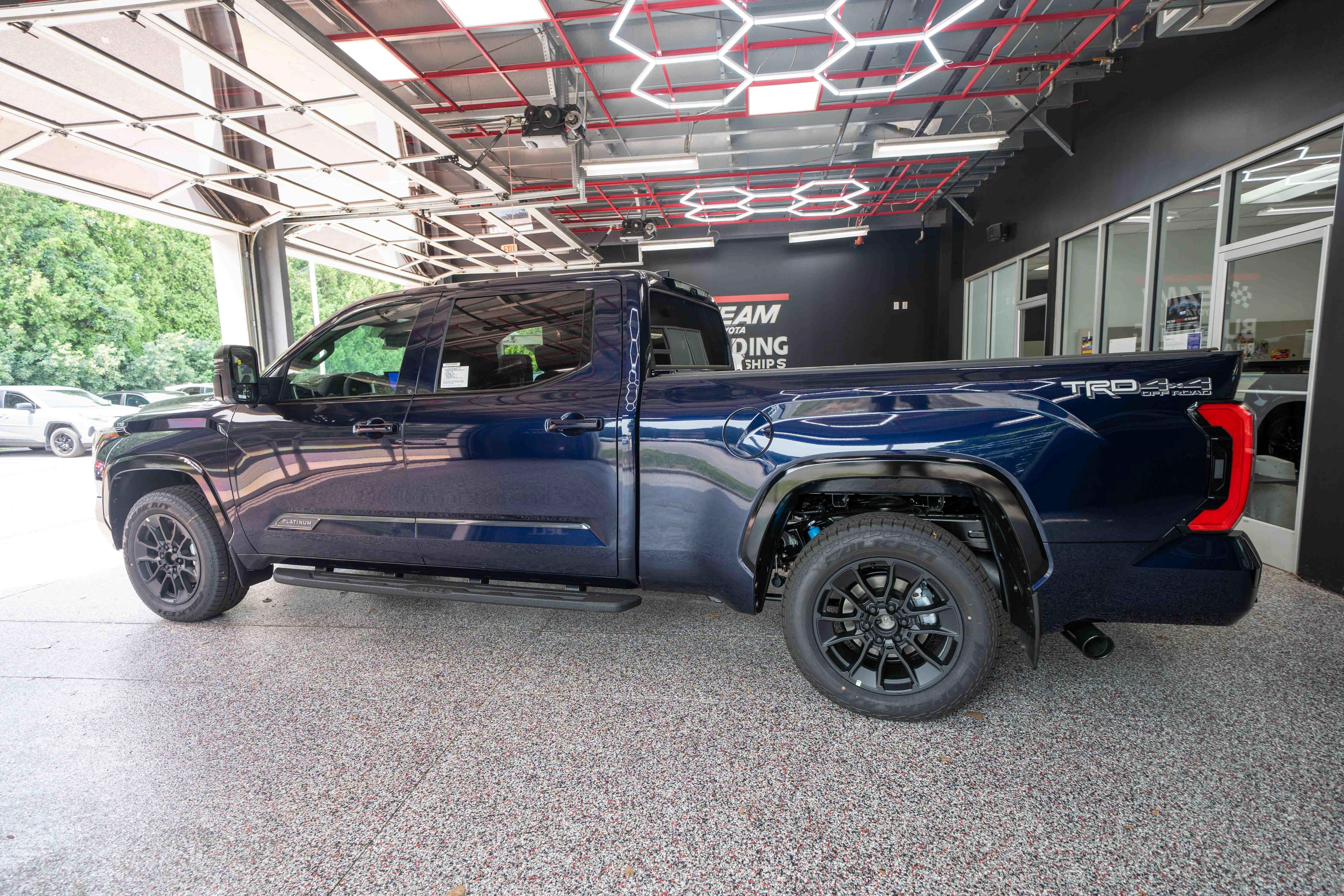 New 2026 Toyota Tundra Platinum w/ TRD Off-Road Package AWD/4WD image 2