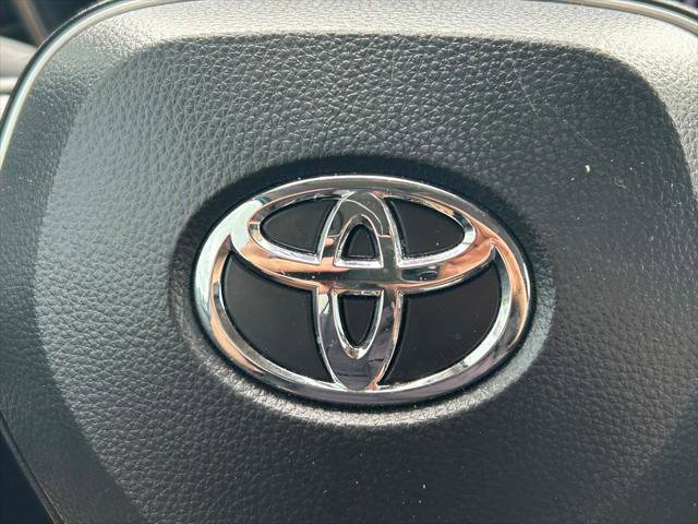 Certified 2025 Toyota Corolla Cross XLE w/ Convenience Package FWD image 36