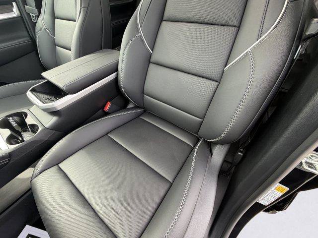 New 2027 GMC Terrain Denali w/ LPO, Floor Liner Package AWD/4WD image 28