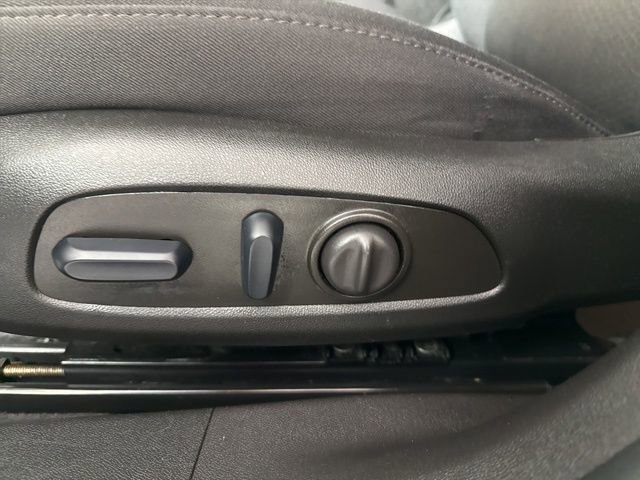 Used 2024 Chevrolet Malibu LT image 17