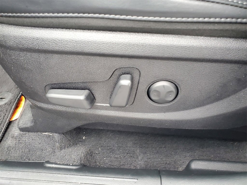 Used 2024 Kia Telluride S w/ S Sunroof Package image 8