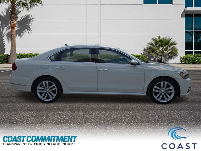 Used 2018 Volkswagen Passat 2.0T SE FWD image 5