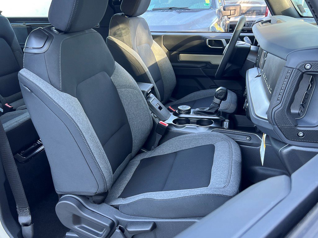 New 2025 Ford Bronco 2-Door image 8