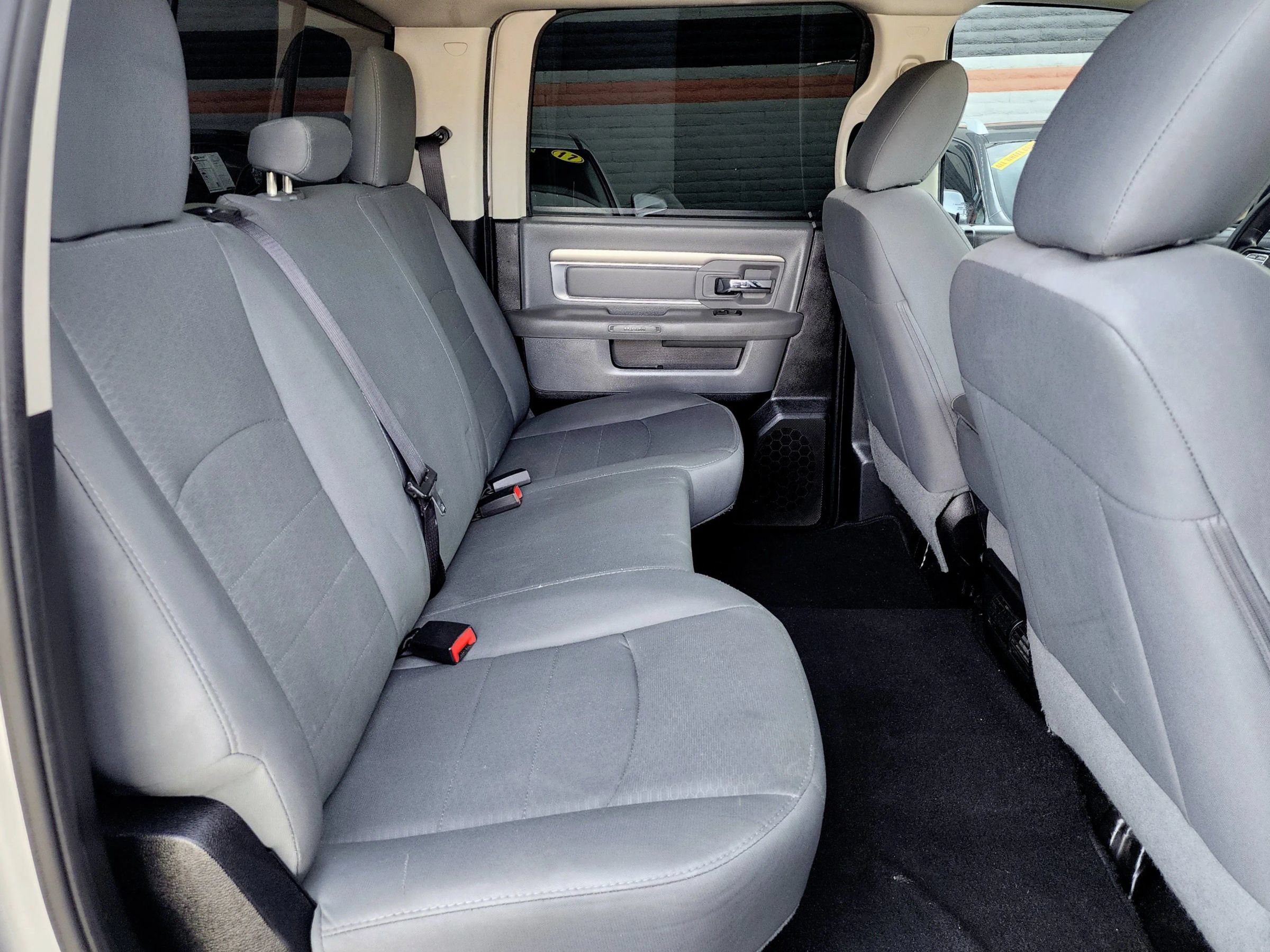 Used 2016 RAM 2500 SLT AWD/4WD image 17