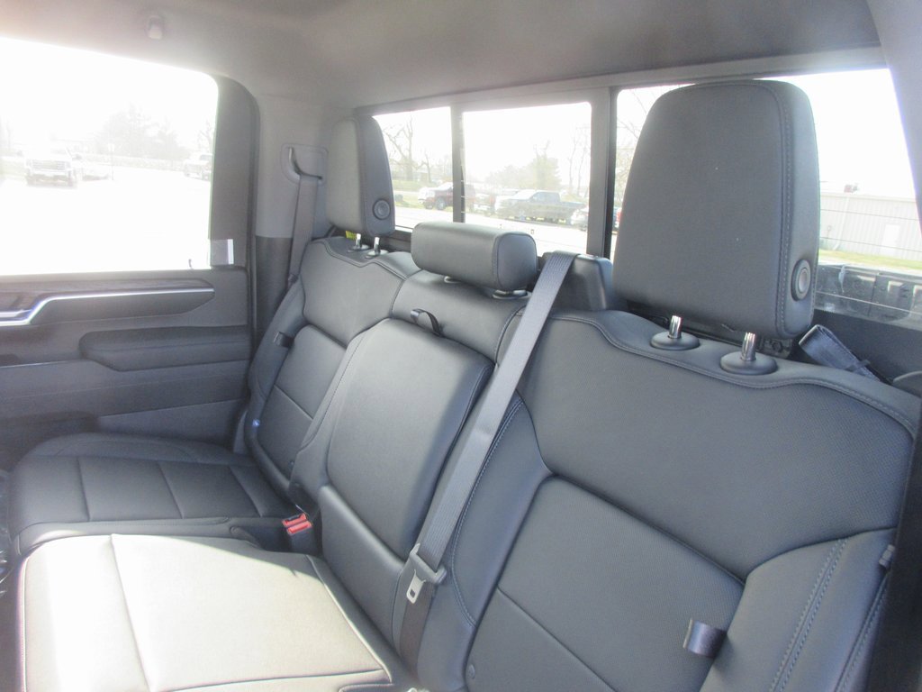 New 2026 GMC Sierra 3500 SLT w/ SLT Premium Package image 11